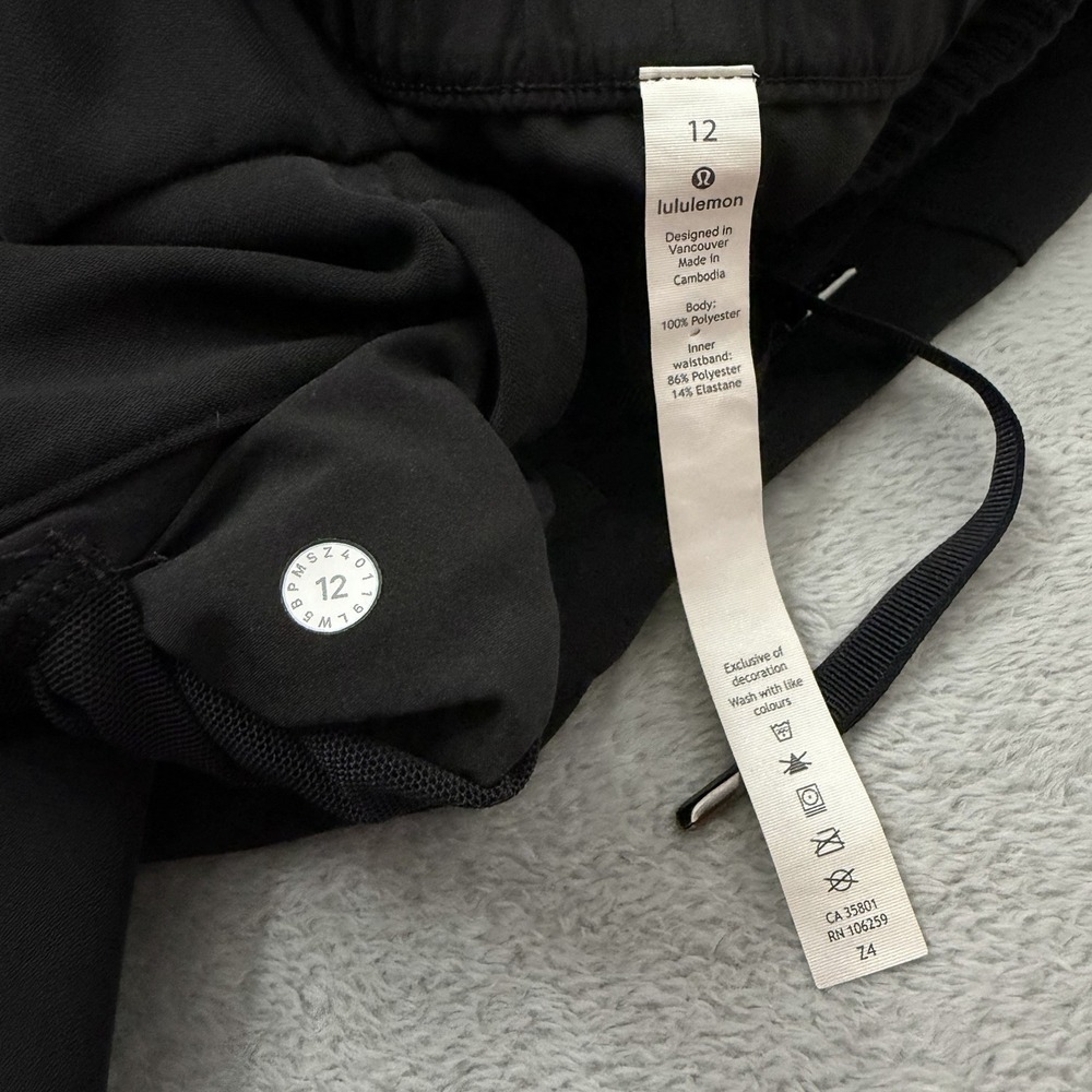 Lululemon On The Fly Pants Lot Of 2 Womens 12 Black 27"Inseam Pull On Athleisure - Picture 5 of 9